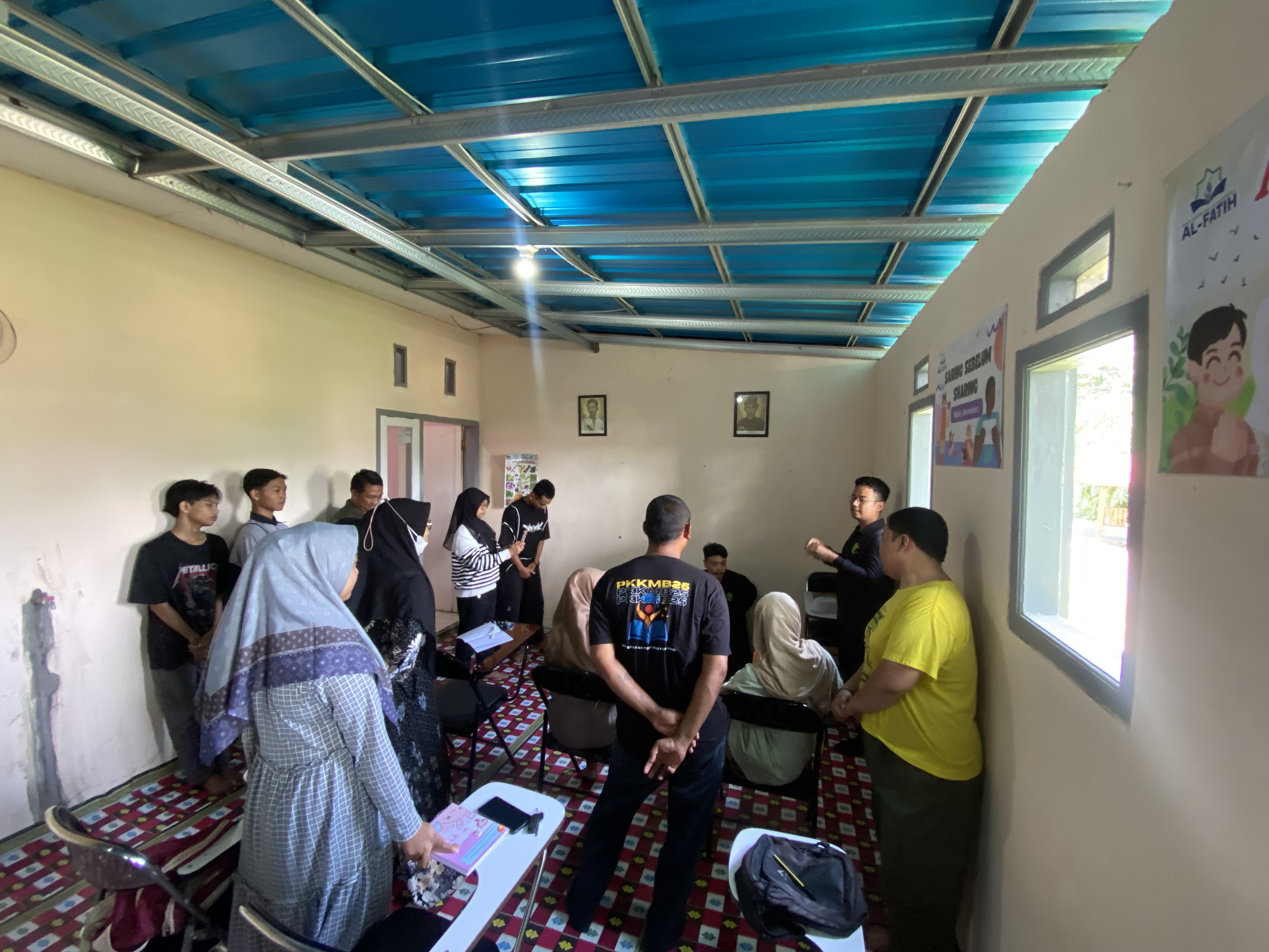 Suasana kegiatan belajar PKBM AL-FATIH